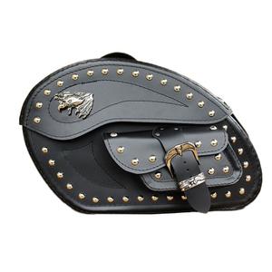 Kožené brašny na motorku RSA S262 černé s nýty 26 l